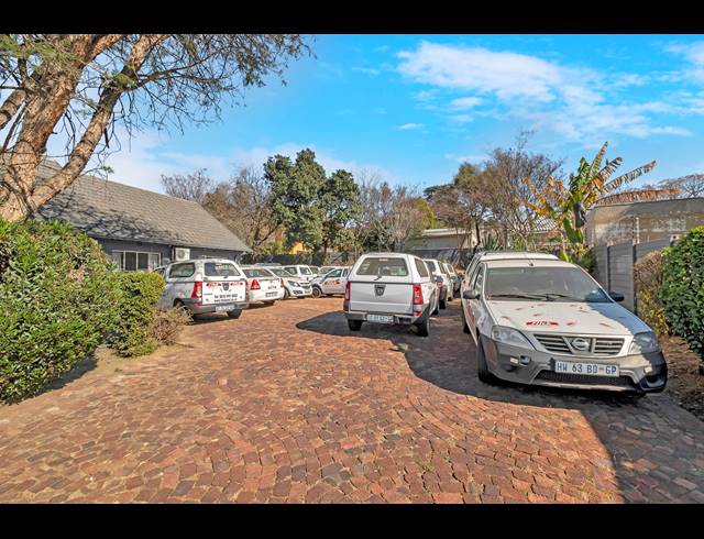 3 BEDROOM HOUSE FOR SALE IN WENDYWOOD
